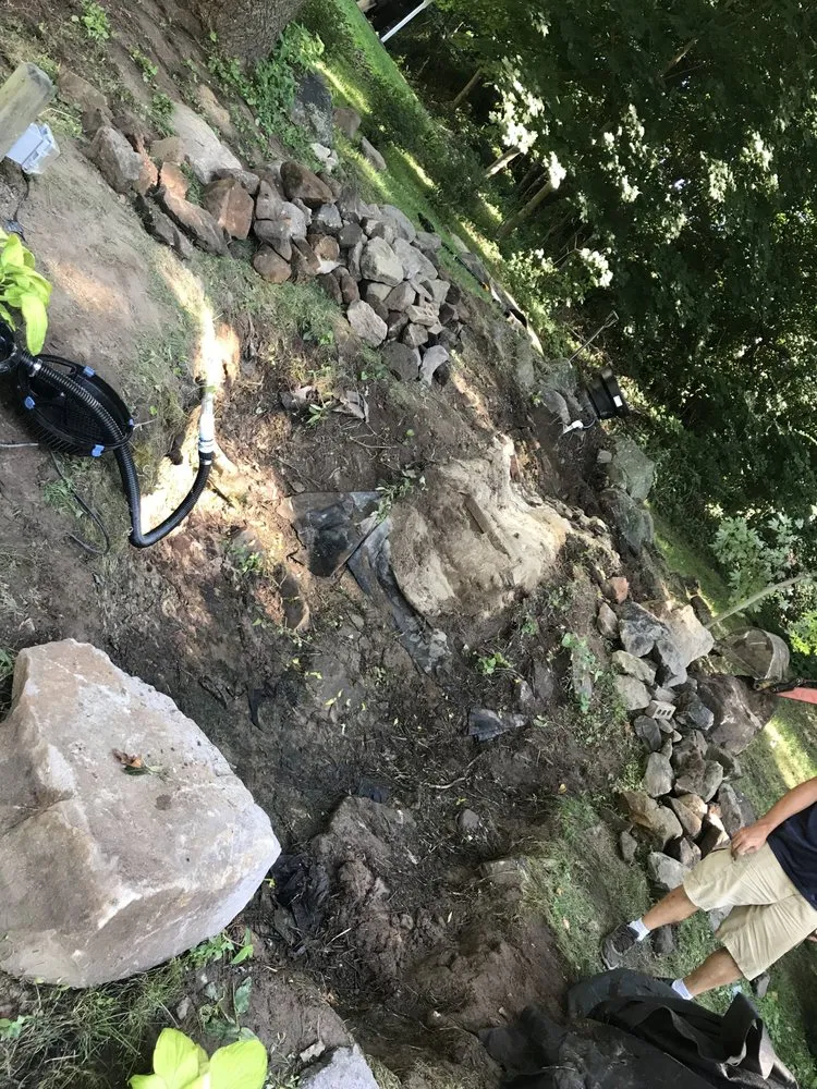 Expert outdoor landscaping experts serving Grantville, PA - Earthworkers Landscaping