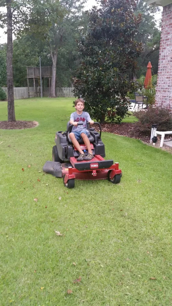 Affordable garden landscaping with custom design across Pass Christian, MS - Earthworks Design, Inc