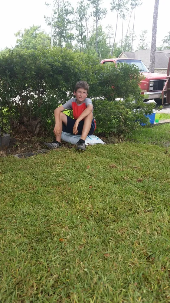 Trusted lawn care service in Pass Christian, MS - Earthworks Design, Inc