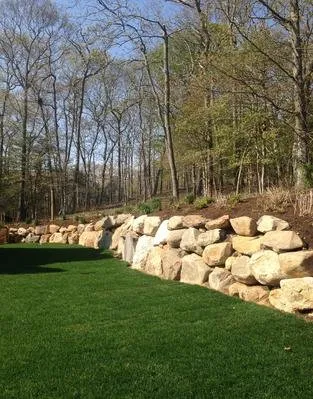 Custom residential landscaping experts serving East Hampton, NY - Earthworks