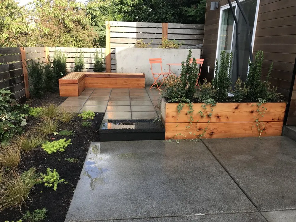 Affordable residential landscaping in Tukwila, WA by Earthworks Land Care