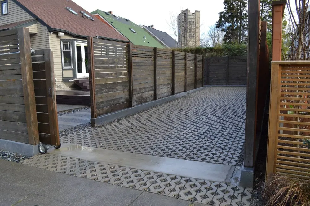 Reliable lawn mowing service for homes across Tukwila, WA - Earthworks Land Care