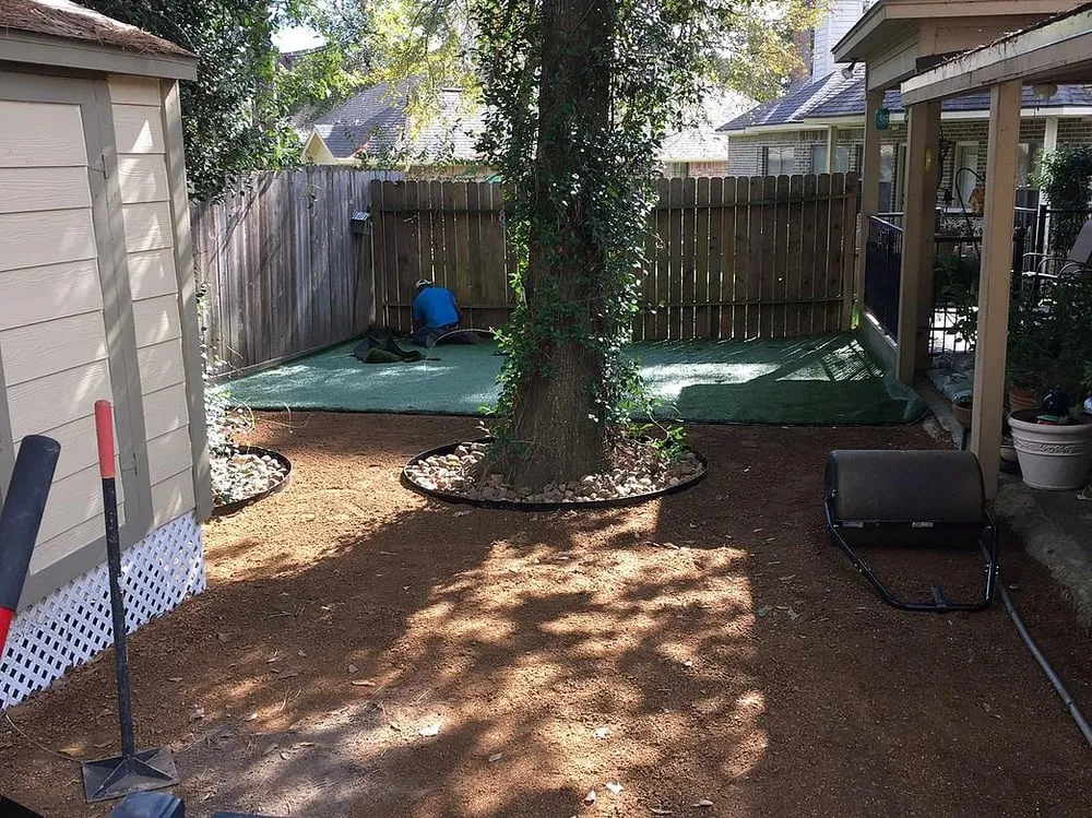 Local landscape design experts serving Houston, TX - Earthworks Landscape and Maintenance