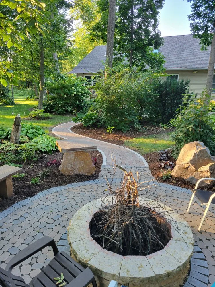 Local lawn mowing service experts serving East Moline, IL - EarthWorks Landscape Design