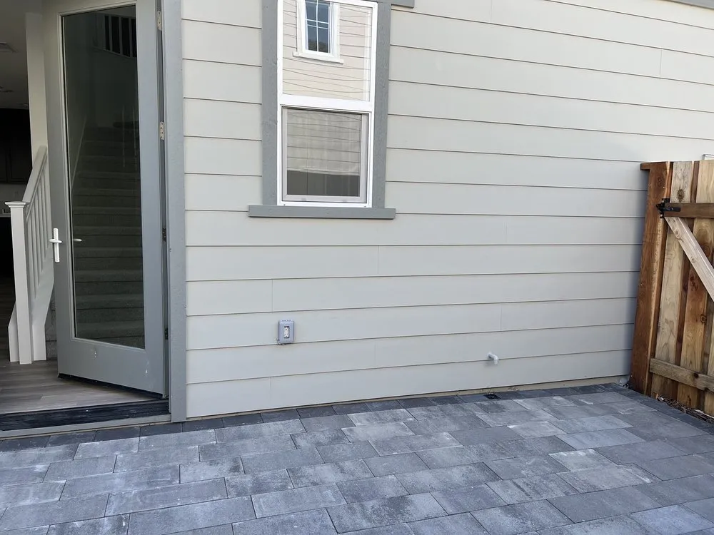 Professional garden landscaping in Morgan Hill, CA by Earthworks Landscape, Inc.