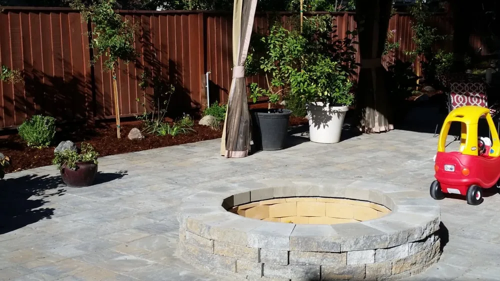 Trusted garden landscaping experts serving Morgan Hill, CA - Earthworks Landscape, Inc.
