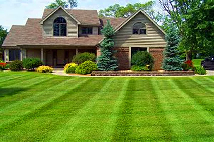 Trusted landscaping services for beautiful yards in West Bloomfield, MI by Earthworks Landscape Services Inc