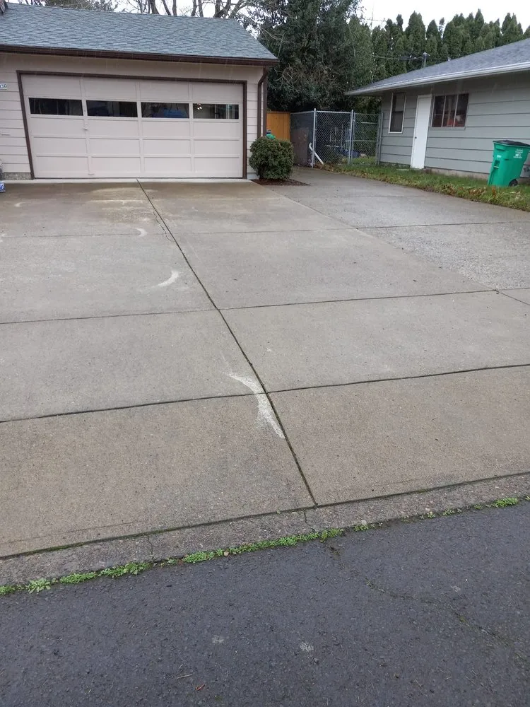 Trusted yard maintenance experts serving Gresham, OR - Earthworks Landscaping