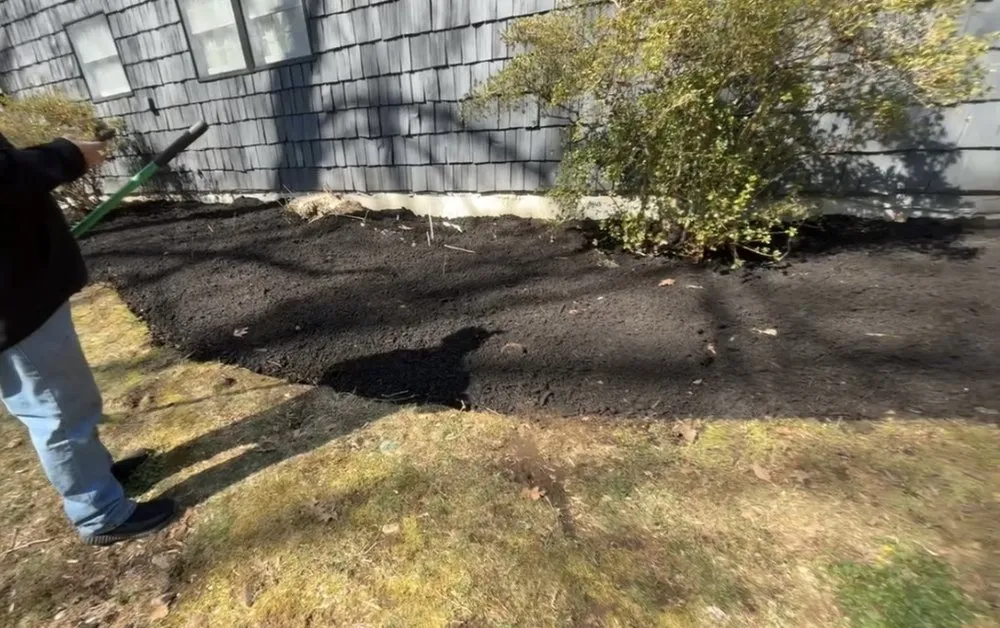 Local landscaping services in Norwalk, CT by Earthworks Landscaping