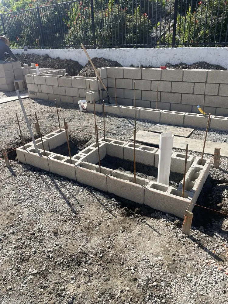 Top-rated yard maintenance for homes in San Clemente, CA by Earthworks Landscaping