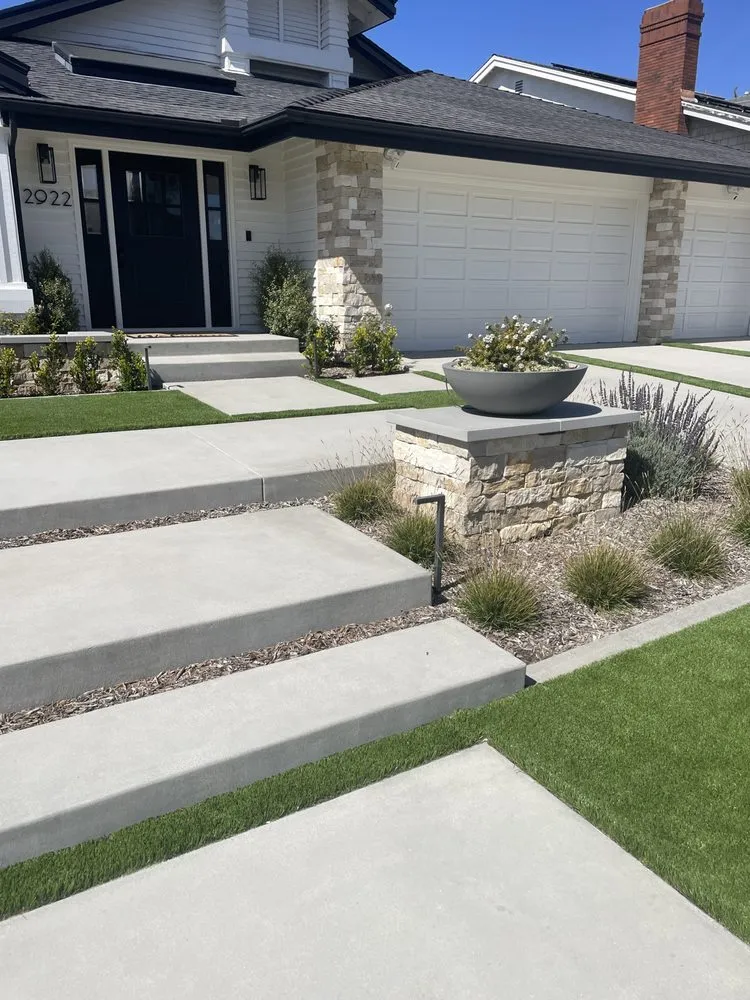 Trusted lawn care service for homes across San Clemente, CA - Earthworks Landscaping
