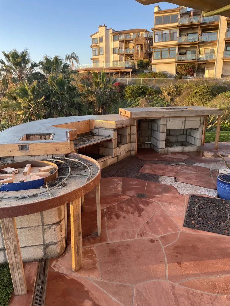 Reliable yard cleanup service in San Clemente, CA - Earthworks Landscaping