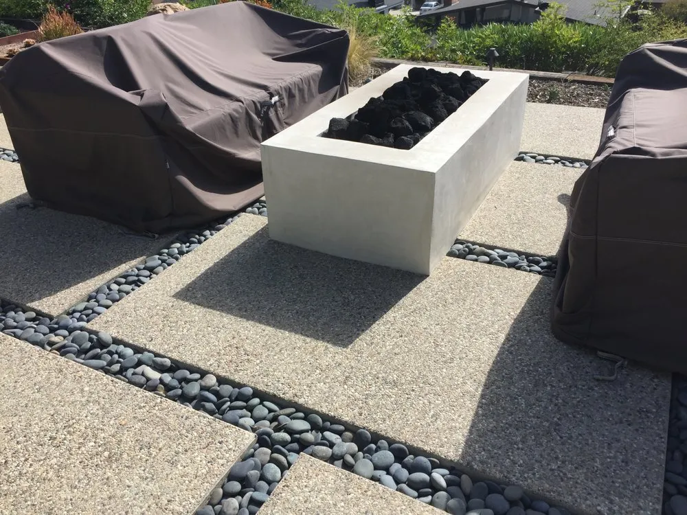 Expert garden landscaping with custom design in San Clemente, CA by Earthworks Landscaping