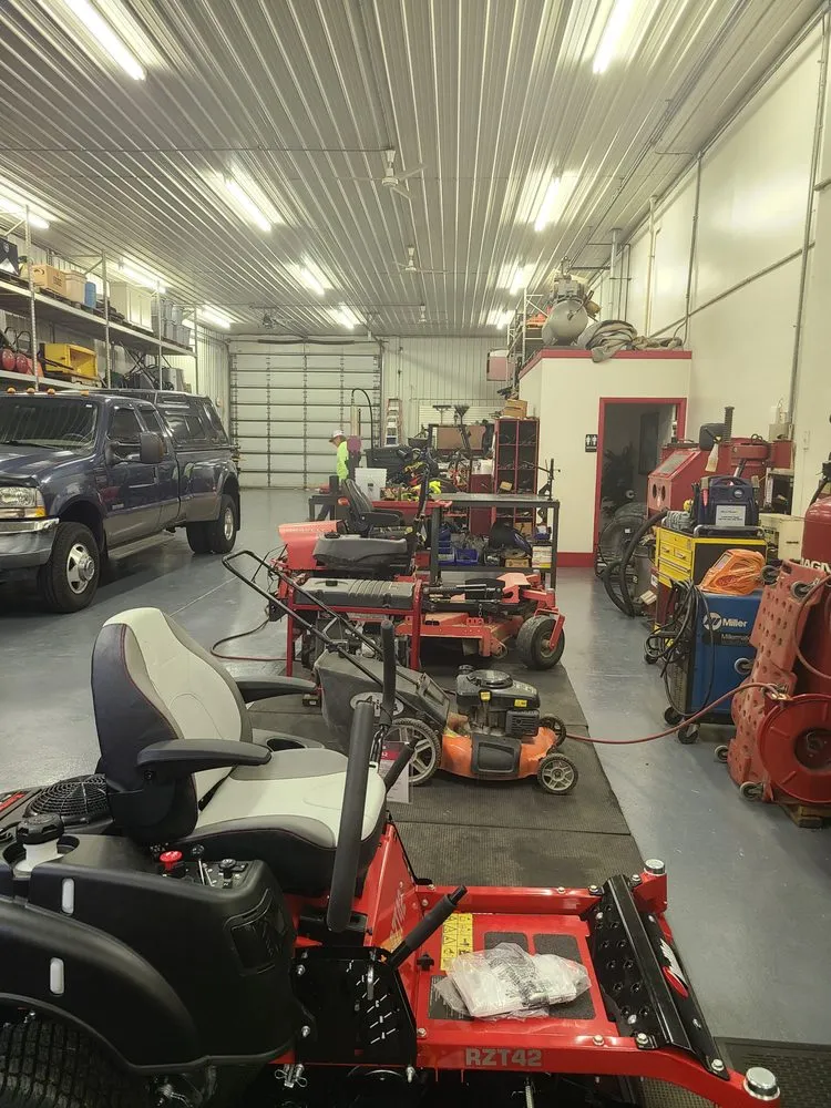 Trusted yard maintenance for residential properties in Richmond, IN by Earthworks Lawncare & Snow Removal