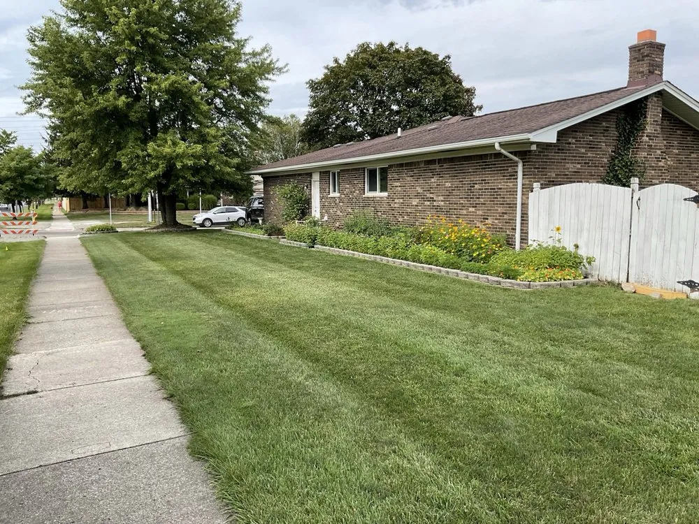 Expert lawn care service in Canton, MI - Earthworks Outdoor Care