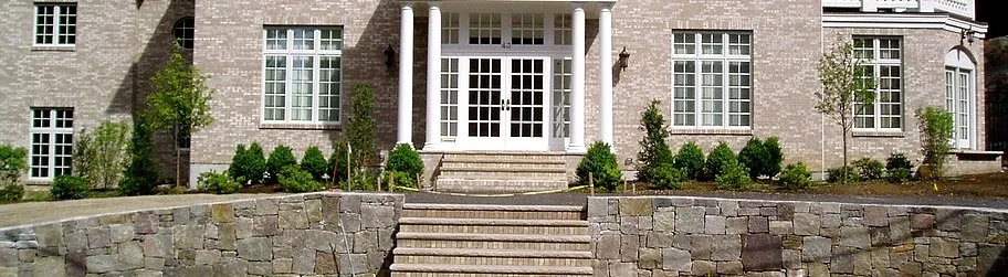 Trusted lawn care service in Hopkinton, MA - Earthworx