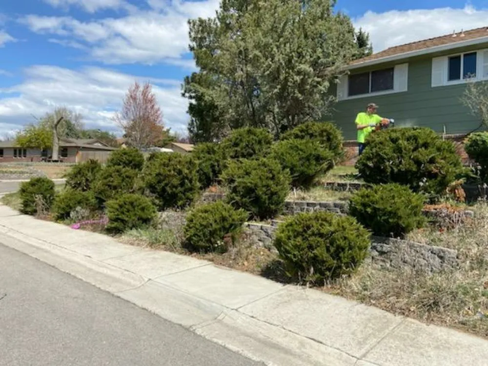 Trusted yard maintenance for beautiful yards in Meridian, ID by Ease Services