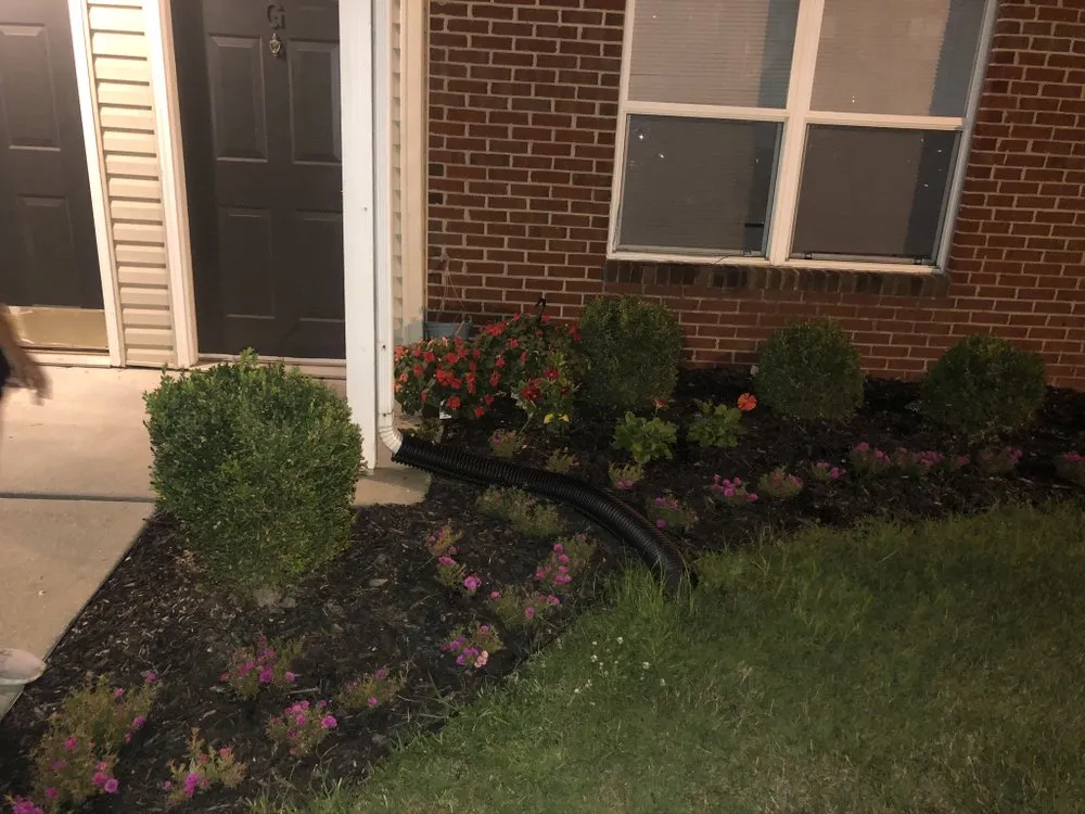 Reliable yard maintenance in Indianapolis, IN - Easley’s Lawn & Gardening
