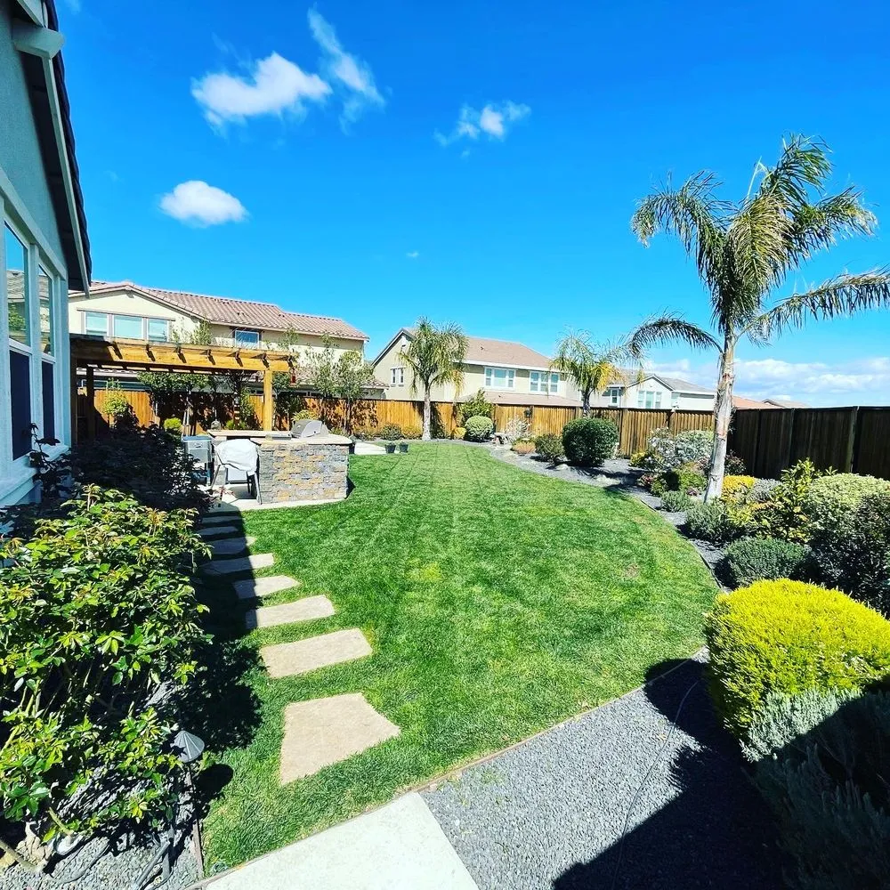 Expert garden landscaping in Bay Point, CA by East Bay Gardening