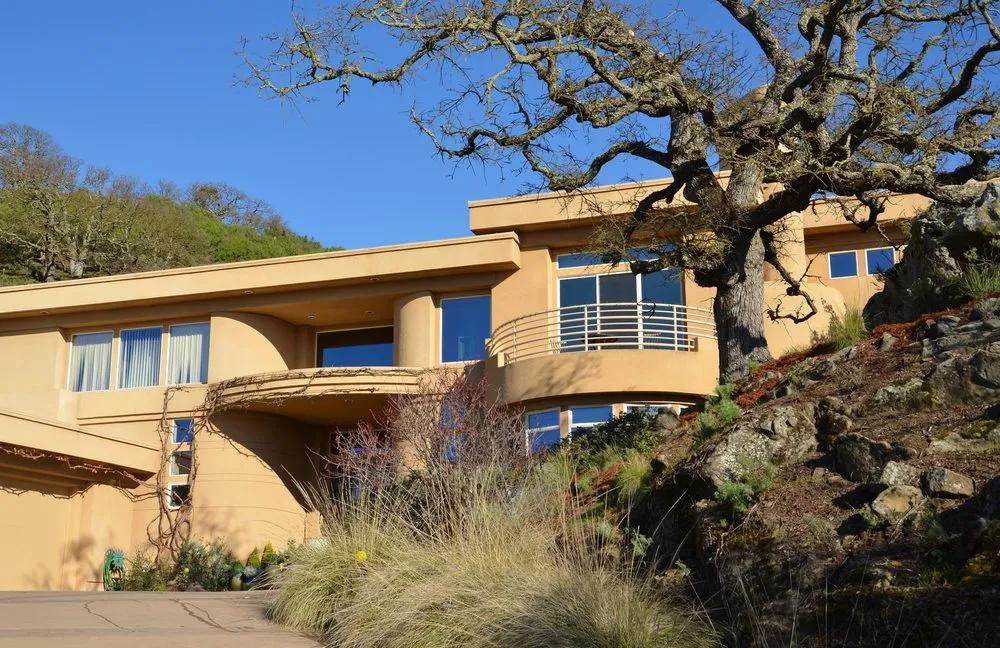 Local outdoor landscaping in Oakland, CA by east bay wilds