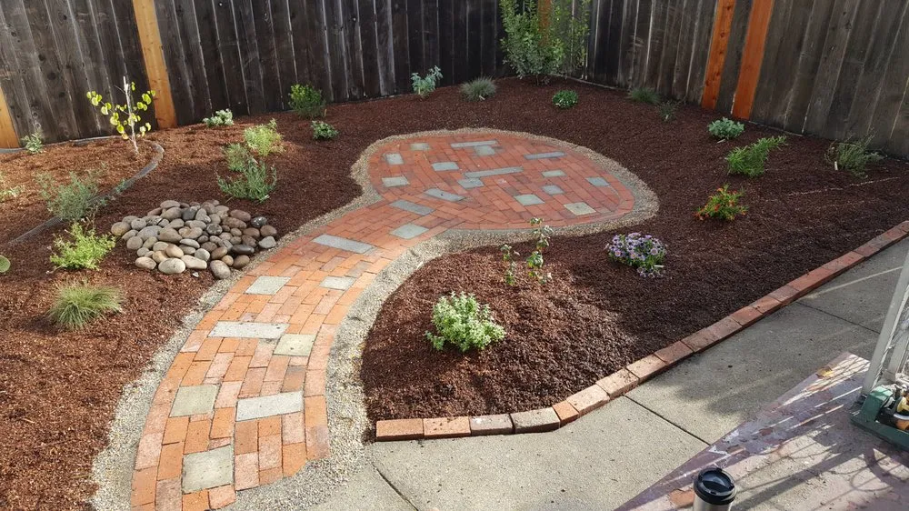 Custom landscaping services in Oakland, CA - east bay wilds