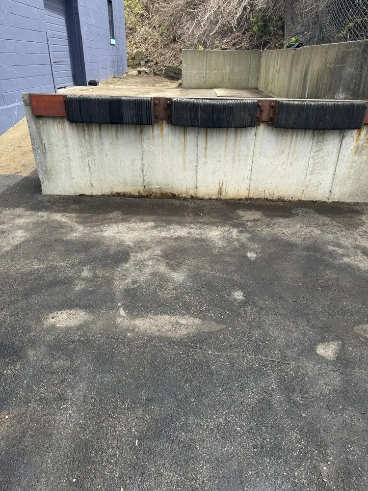 Expert yard cleanup service for beautiful yards in North Kingstown, RI by East Coast Industries