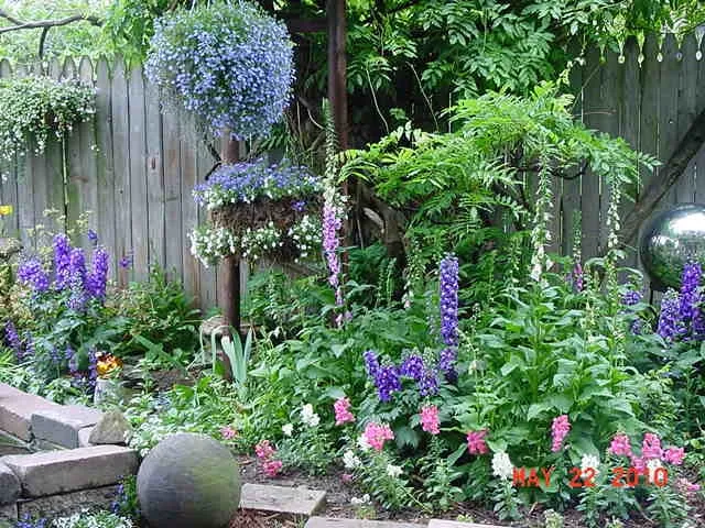 Reliable landscaping services in Pittsburgh, PA - East End Landscaping