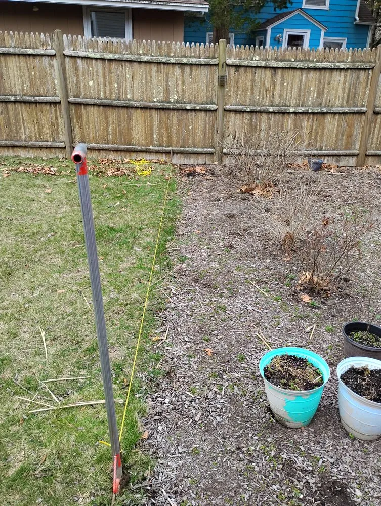 Local yard maintenance in East Greenwich, RI by East Greenwich Services