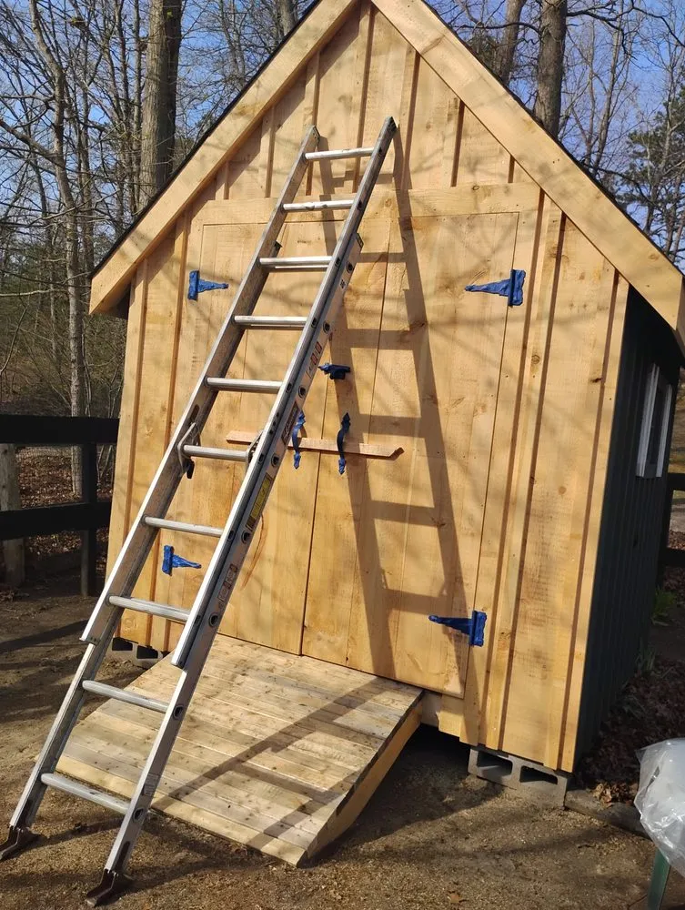 Local residential landscaping experts serving East Greenwich, RI - East Greenwich Services