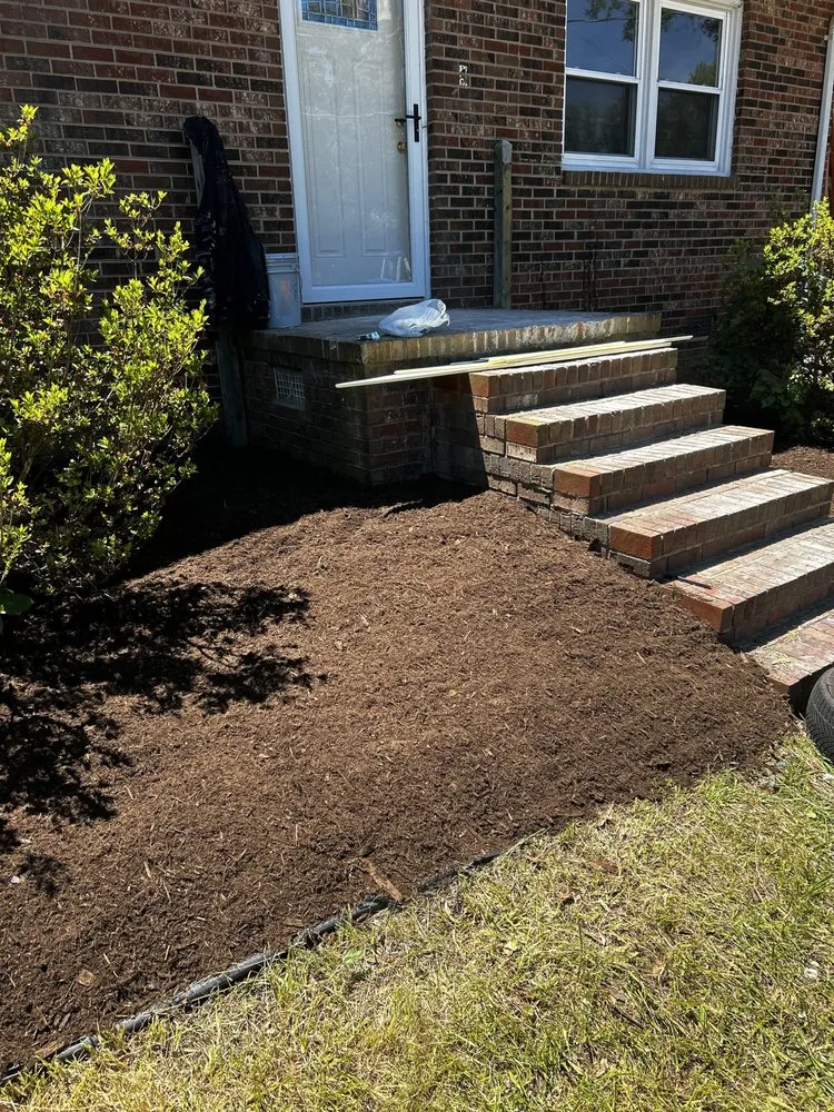 Professional residential landscaping for beautiful yards in Eden, NC by East Hardscaping & Lawncare
