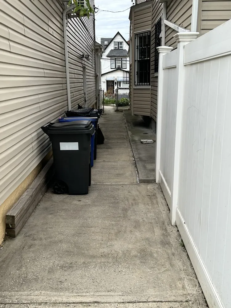 Top-rated landscape design for homes in New York, NY by East Landscaping