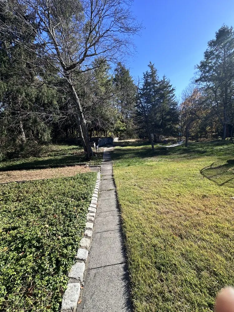 Professional yard maintenance experts serving New York, NY - East Landscaping