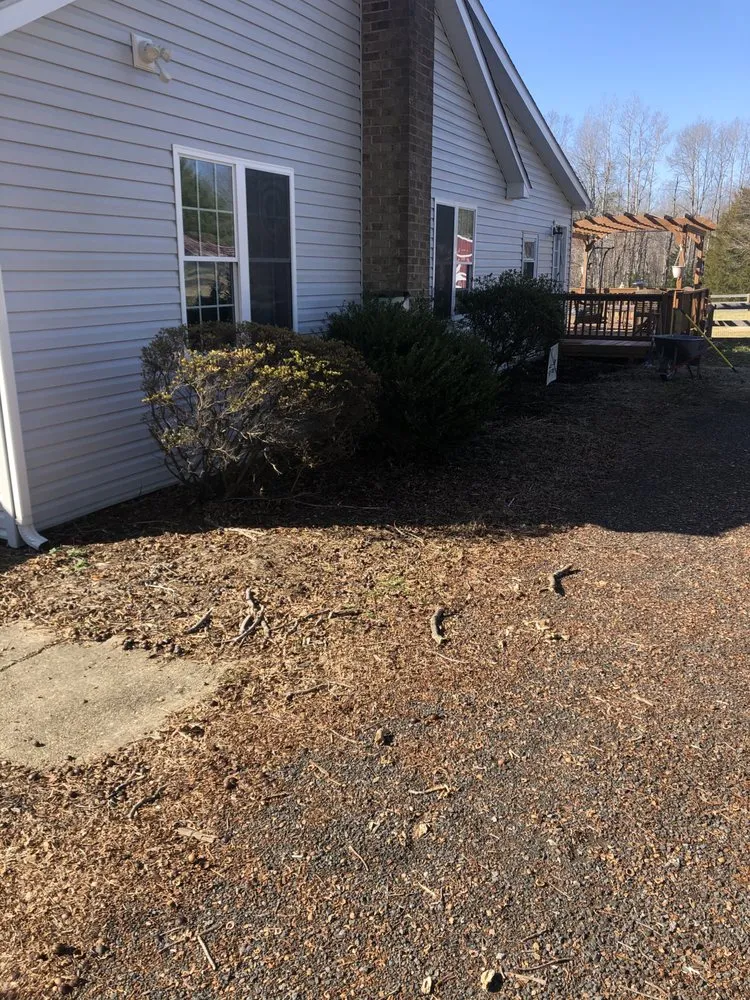 Local yard cleanup service for beautiful yards in Locust Grove, VA by East Lawn & Landscaping Solutions