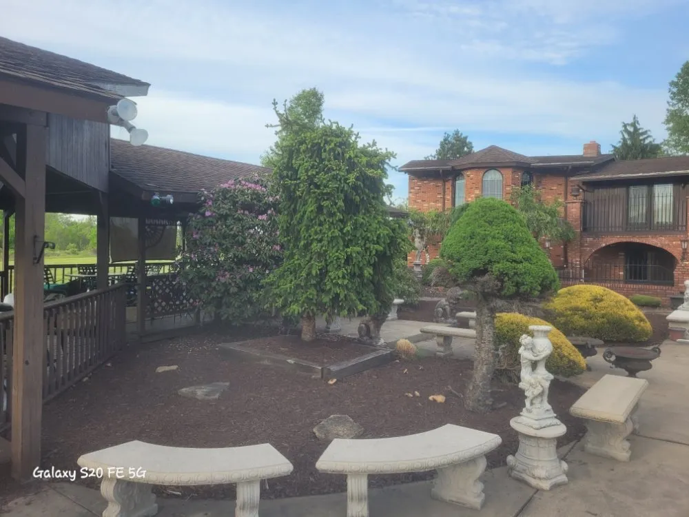 Local landscaping services experts serving Yukon, PA - East Pittsburgh Handyman