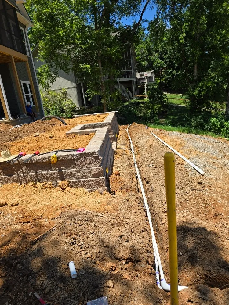 Custom landscaping services in Loudon, TN by East Tennessee Iirrigation and Landscape