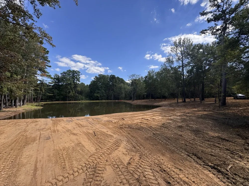 Reliable yard cleanup service in Hawkins, TX by East Texas Earth