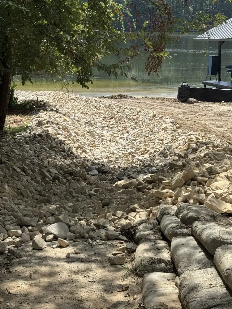 Expert yard maintenance in Hawkins, TX - East Texas Earth