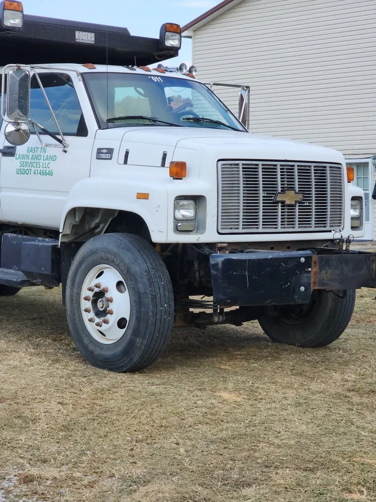 Top-rated lawn mowing service in Bristol, TN - East TN Lawn and Land Services