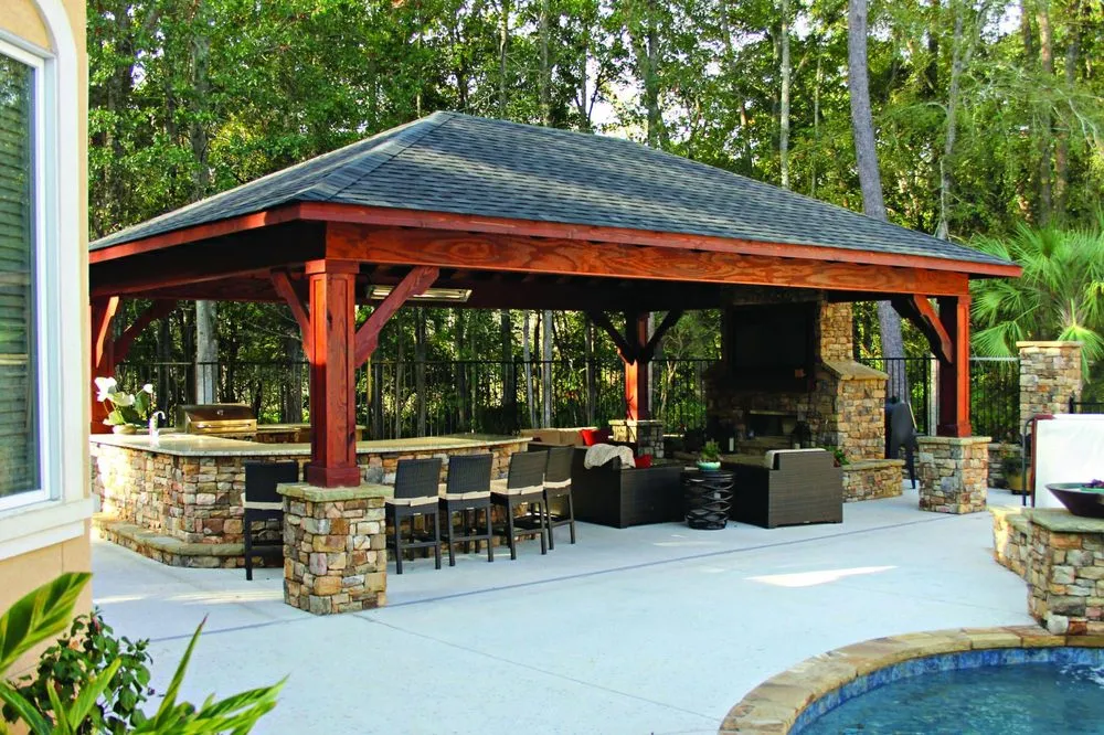 Reliable residential landscaping in Corpus Christi, TX by East to West Landscaping Services