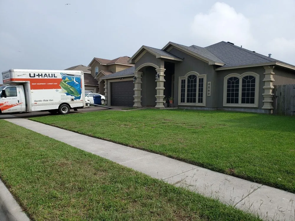 Local garden landscaping experts serving Corpus Christi, TX - East to West Landscaping Services