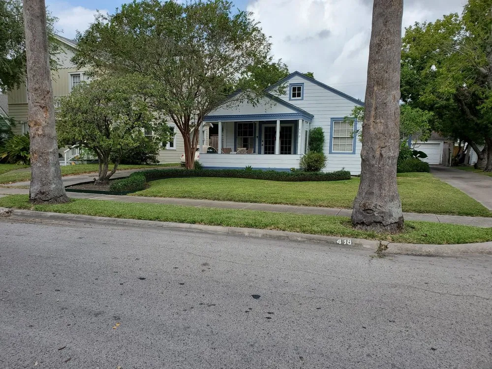 Affordable lawn care service experts serving Corpus Christi, TX - East to West Landscaping Services