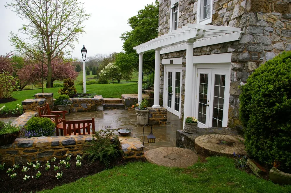 Expert garden landscaping in Bowie, MD - Eastern Grounds Landscaping