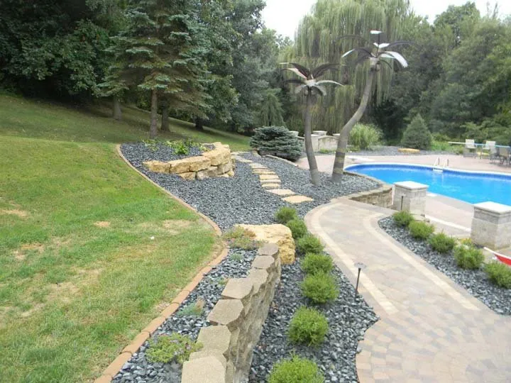 Expert yard maintenance in Muscatine, IA by Eastern Iowa Landscape and Snow Removal Services