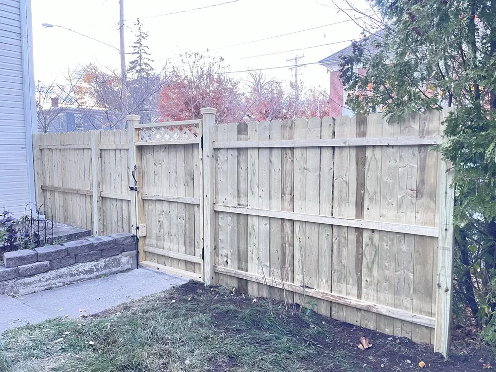 Top-rated yard cleanup service in Middletown, NY - Eastern Landscaping