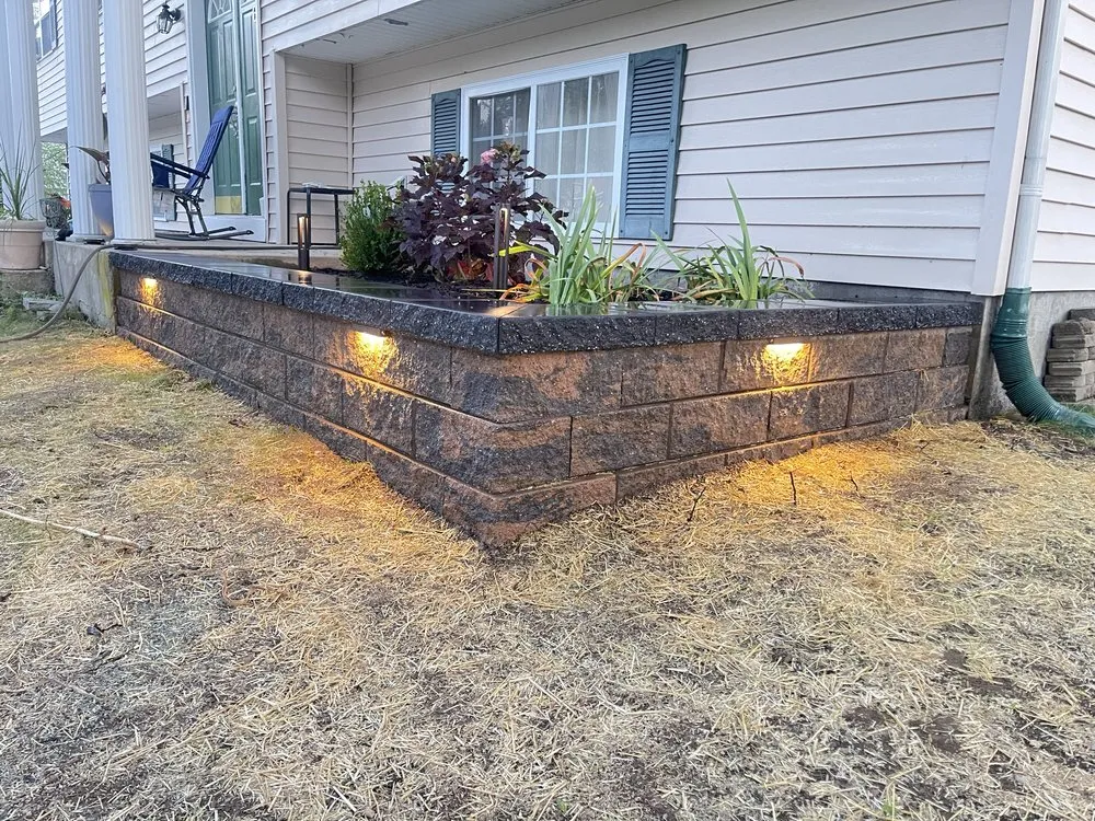 Custom yard cleanup service for residential properties across Syracuse, NY - Eastern Landscaping