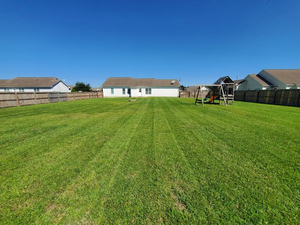 Affordable garden landscaping in Morehead City, NC by Eastern Lawn Care