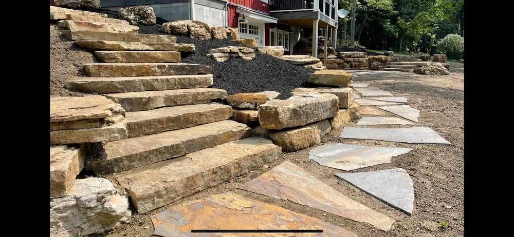 Custom garden landscaping experts serving Mount Vernon, OH - Eastern Sky Landscaping