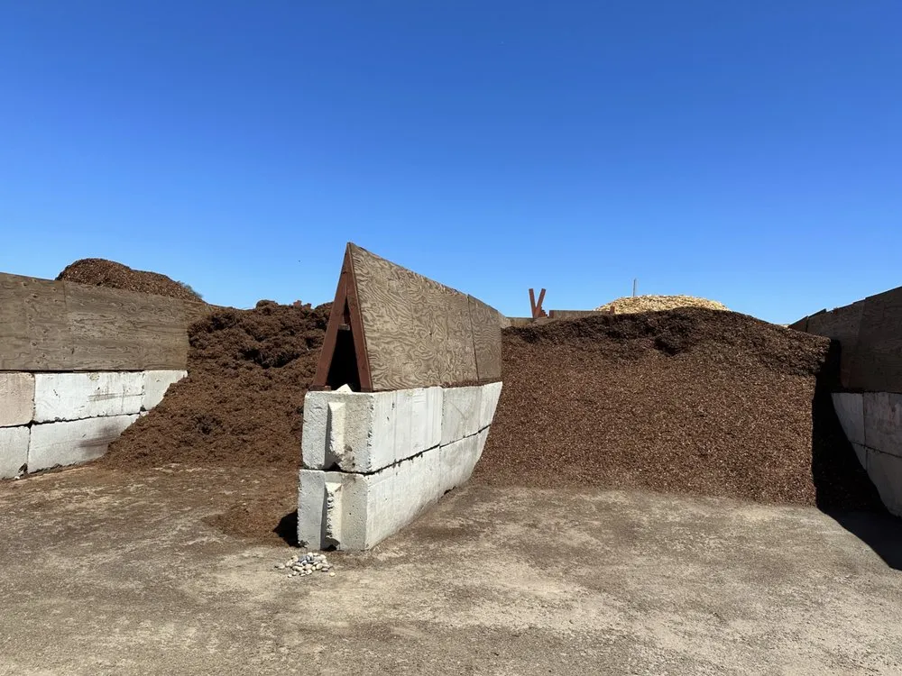 Reliable landscape installation in San Marcos, CA by Eastman Soil Amendments