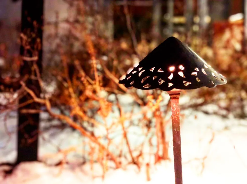 Top-rated residential landscaping near you in Poquoson, VA by Easton Outdoors