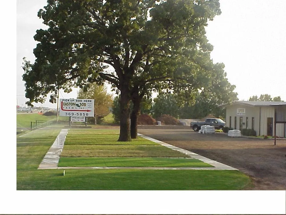 Reliable lawn mowing service experts serving Bixby, OK - Easton Sod Farms